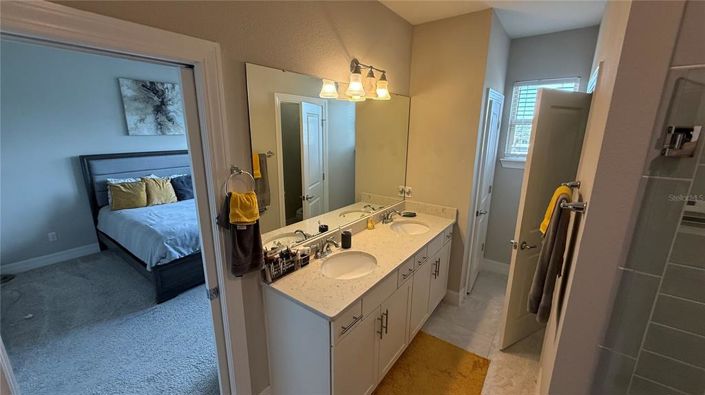 Image No.44-Maison de ville de 4 chambres à vendre à Saint John