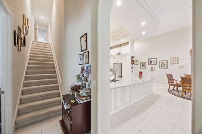 Image No.34-5 Bed House for sale