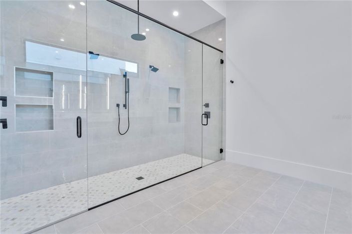 Image No.30-Maison de 5 chambres à vendre à Saint John