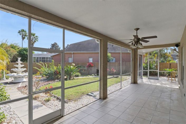 Image No.17-5 Bed House for sale