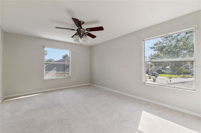 Image No.36-5 Bed House for sale