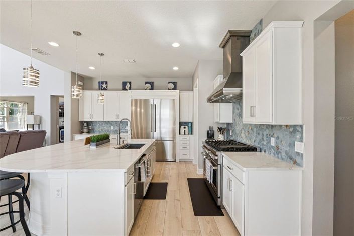 Image No.19-4 Bed House for sale