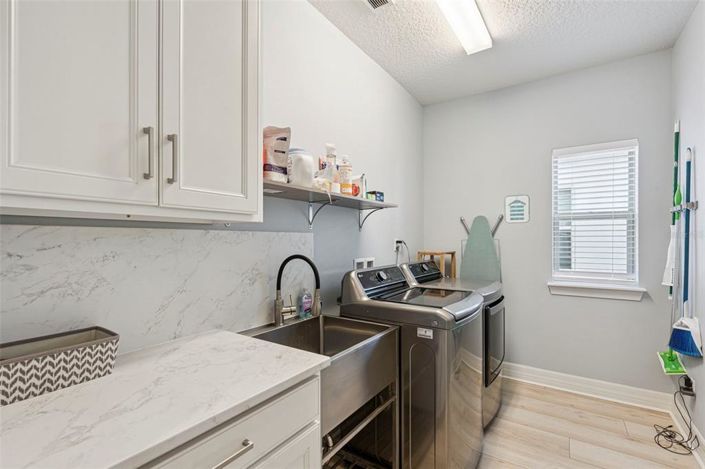 Image No.43-4 Bed House for sale