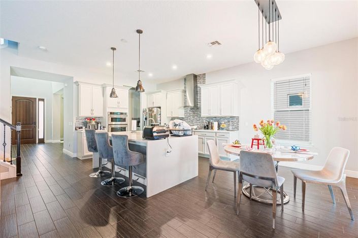 Image No.11-5 Bed House for sale