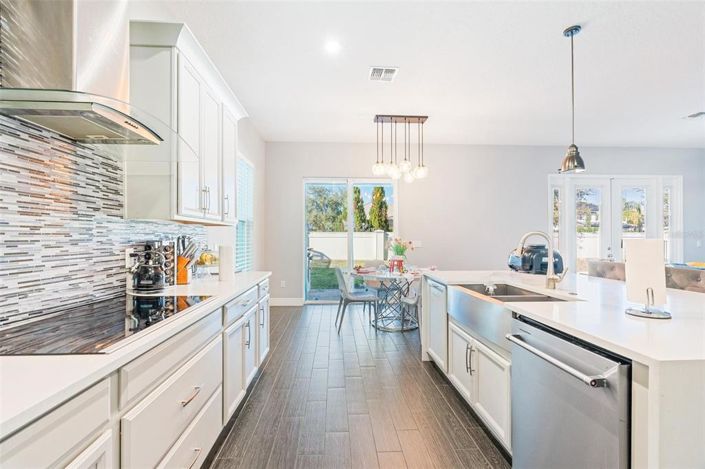 Image No.12-5 Bed House for sale