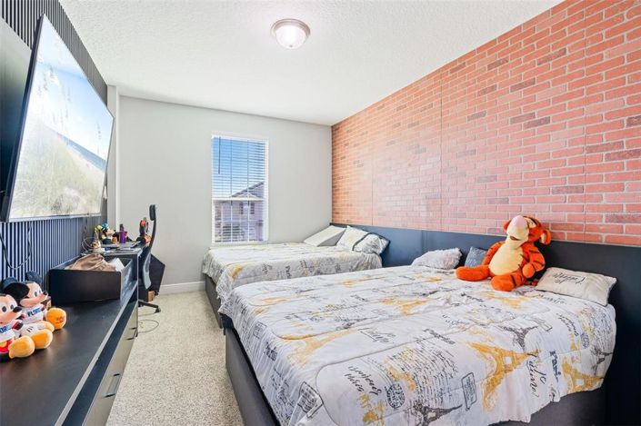 Image No.40-5 Bed House for sale