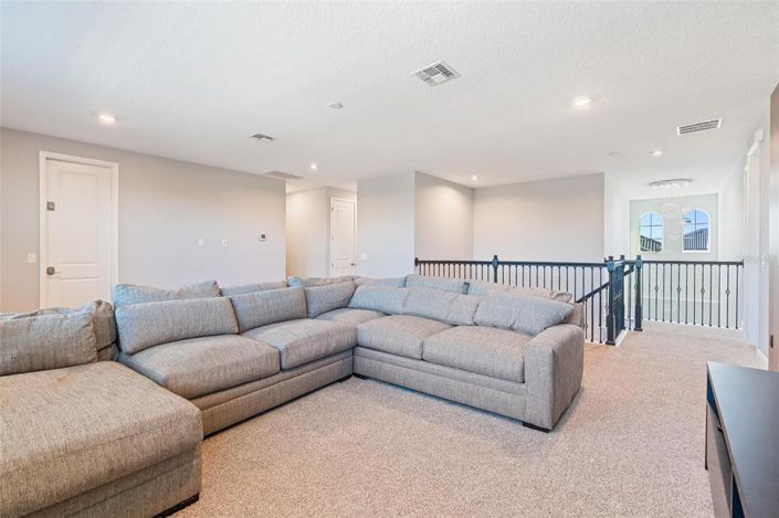 Image No.42-5 Bed House for sale