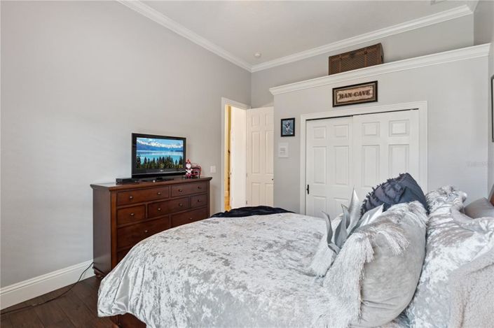 Image No.23-5 Bed House for sale