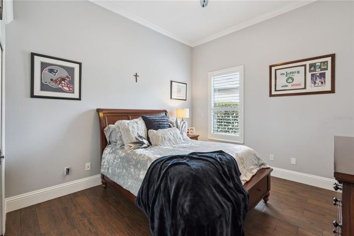 Image No.24-5 Bed House for sale