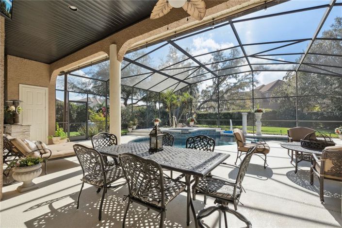 Image No.34-5 Bed House for sale