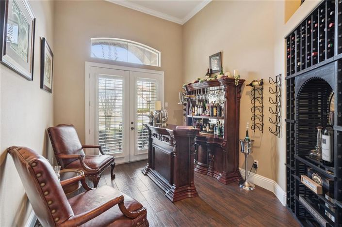 Image No.4-5 Bed House for sale