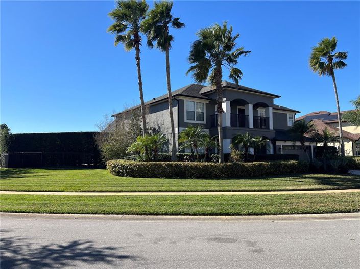 Image No.3-5 Bed House for sale