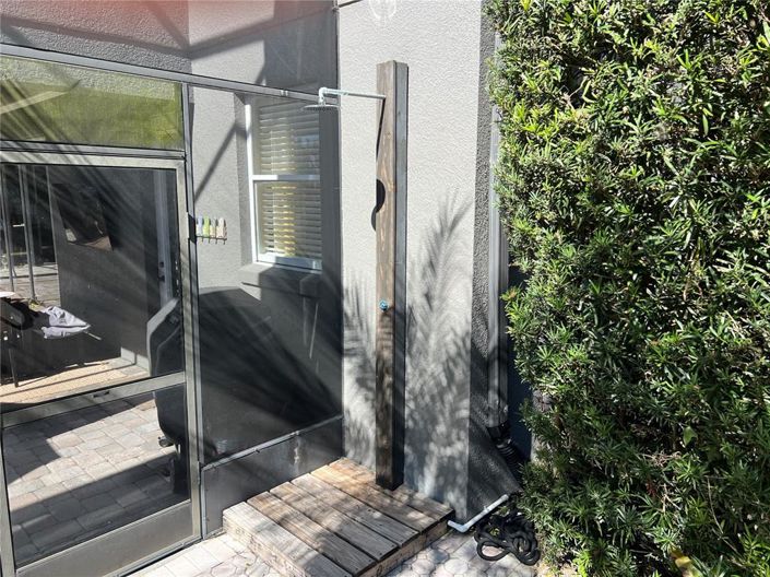 Image No.42-5 Bed House for sale