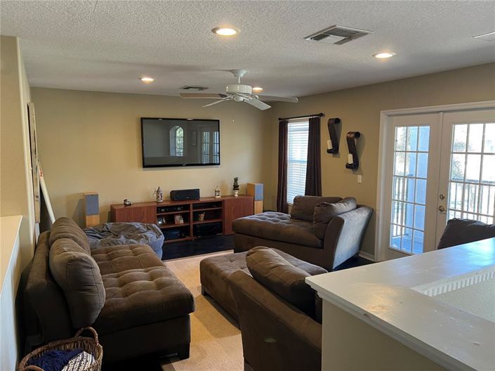 Image No.51-5 Bed House for sale