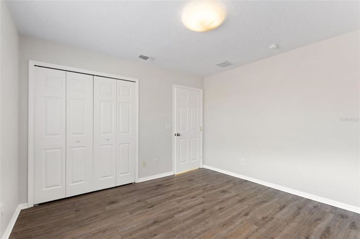 Image No.38-5 Bed House for sale