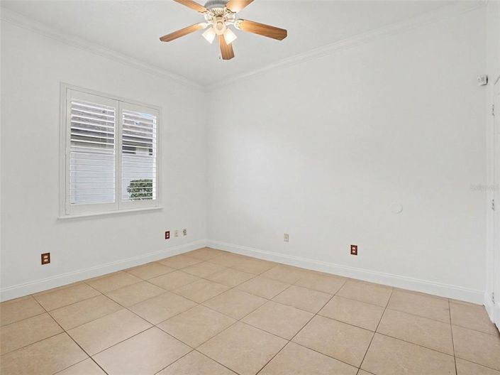 Image No.27-4 Bed House for sale