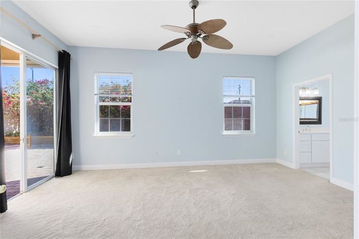 Image No.11-3 Bed House for sale