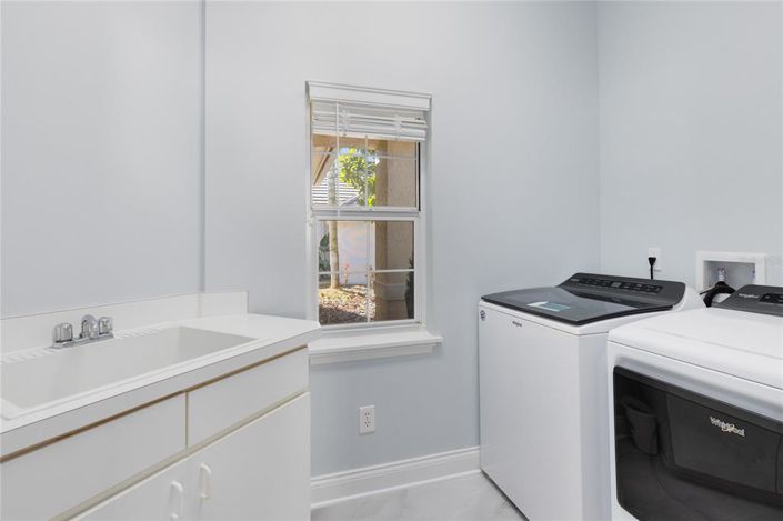 Image No.16-3 Bed House for sale