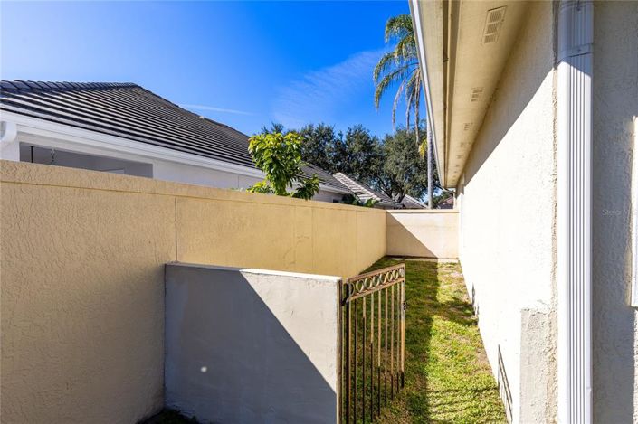 Image No.25-3 Bed House for sale