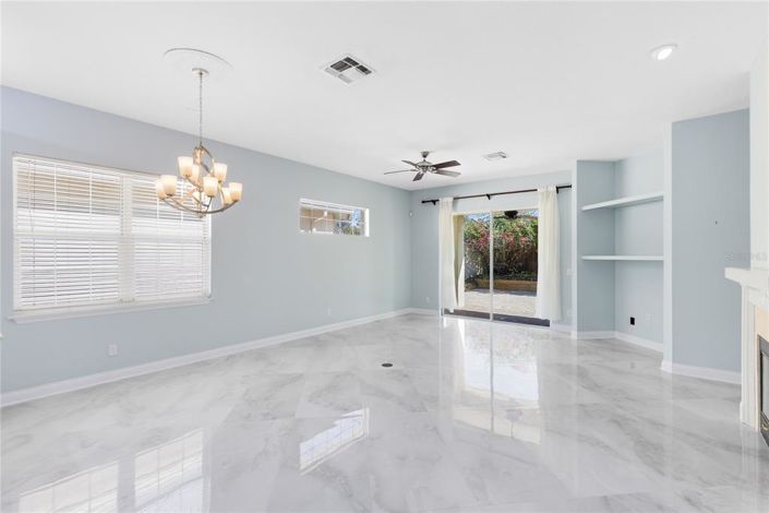 Image No.7-3 Bed House for sale