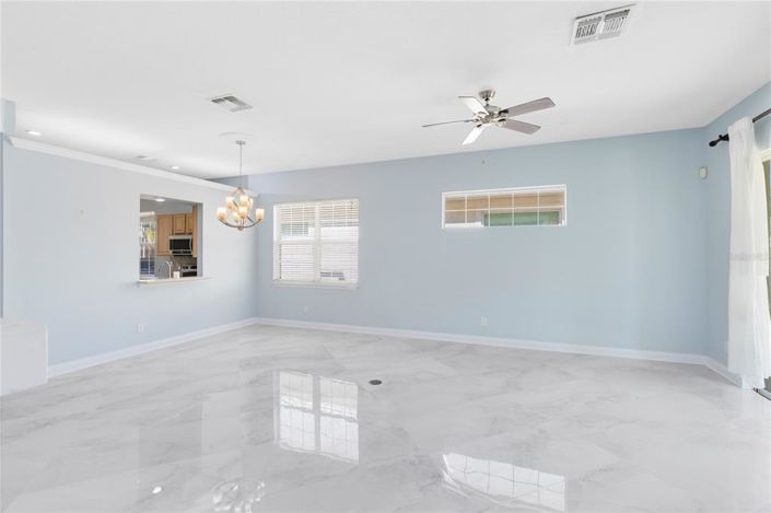 Image No.9-3 Bed House for sale