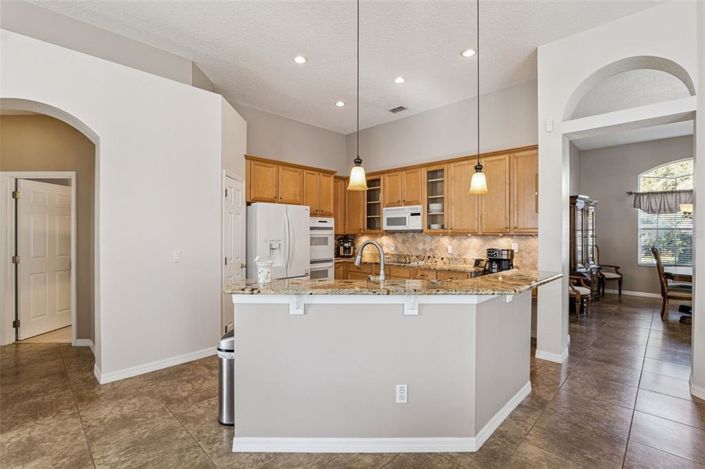 Image No.11-4 Bed House for sale