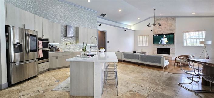 Image No.33-4 Bed House for sale