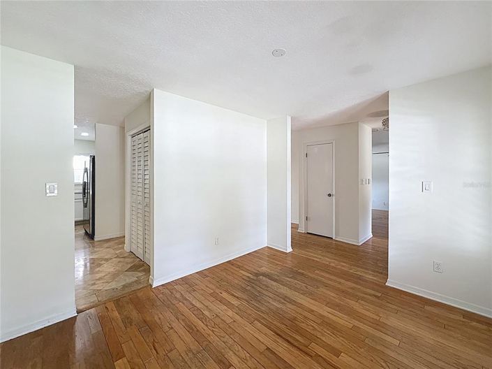 Image No.16-3 Bed House for sale