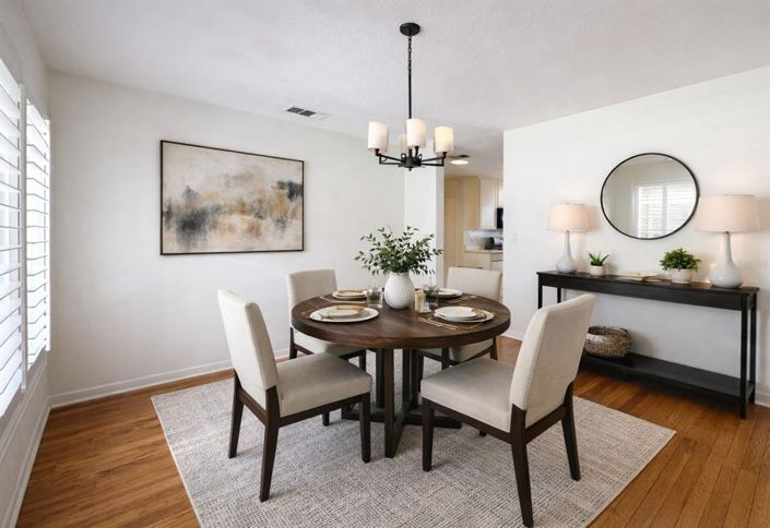 Image No.6-3 Bed House for sale