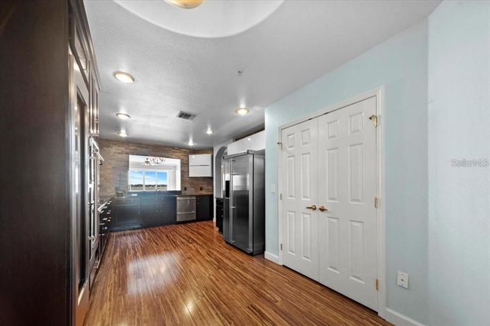 Image No.11-Appartement de 2 chambres à vendre à Saint John