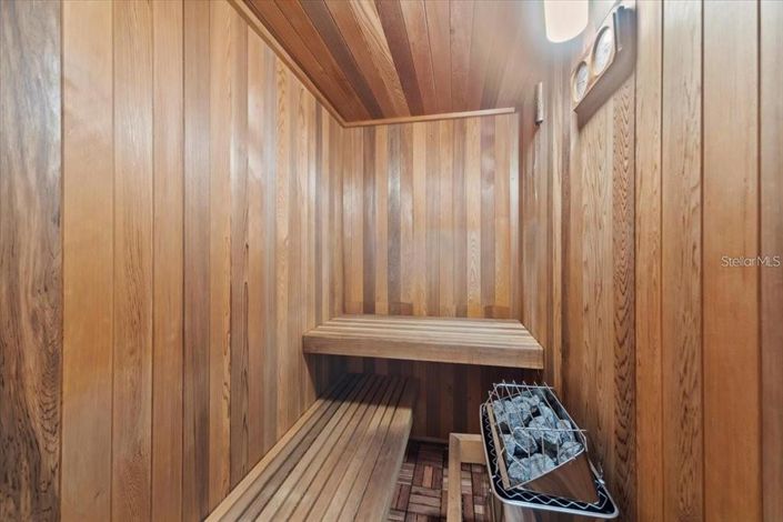 Image No.5-Appartement de 2 chambres à vendre à Saint John