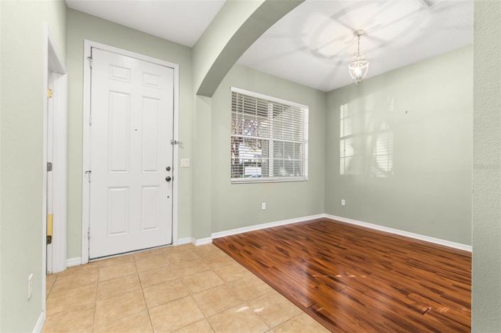 Image No.3-Maison de ville de 3 chambres à vendre à Saint John