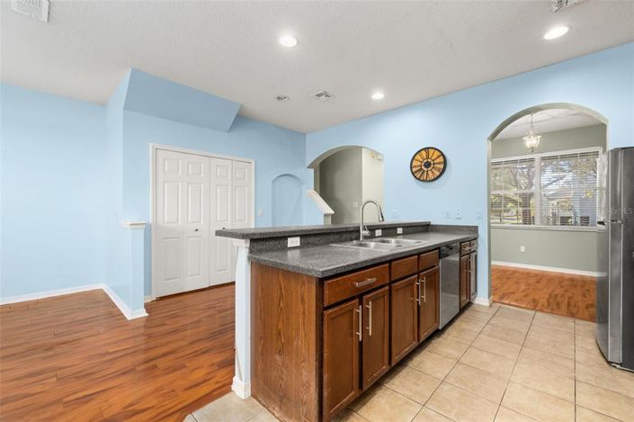 Image No.9-Maison de ville de 3 chambres à vendre à Saint John