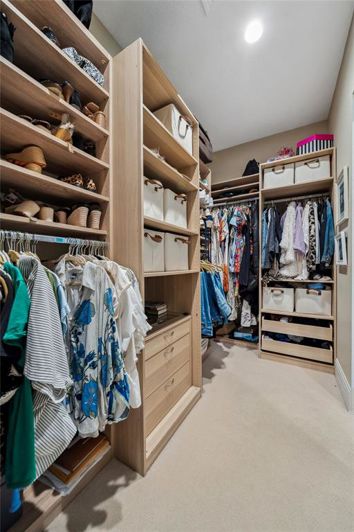 Image No.22-4 Bed House for sale