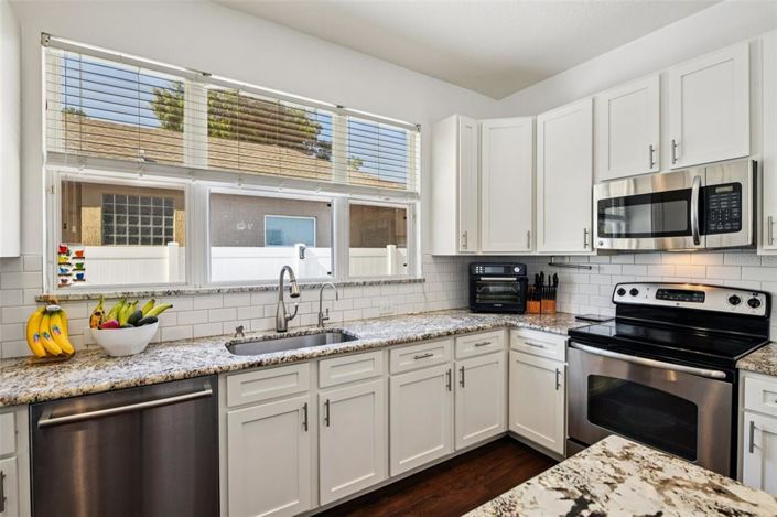 Image No.15-5 Bed House for sale