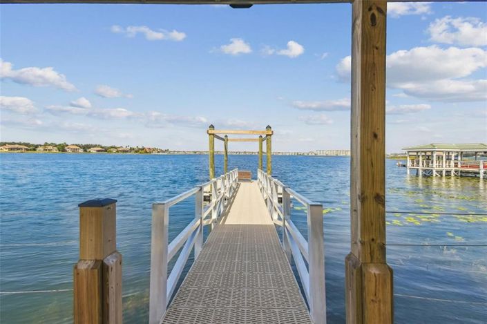 Image No.48-5 Bed House for sale