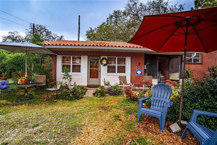 Image No.20-6 Bed House for sale