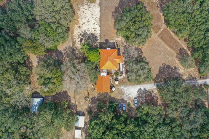 Image No.45-6 Bed House for sale