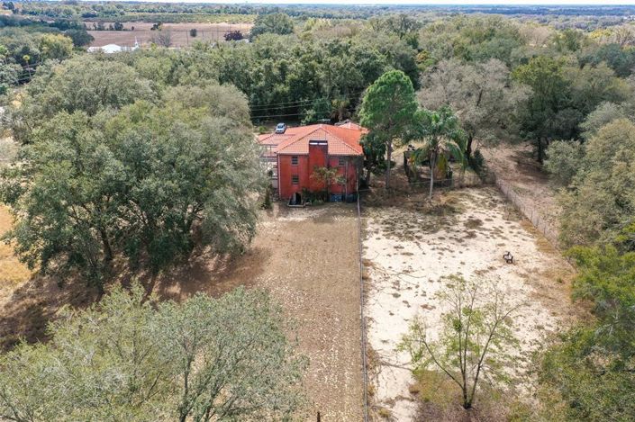 Image No.46-6 Bed House for sale