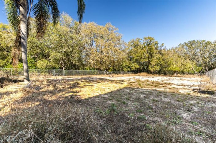 Image No.49-6 Bed House for sale