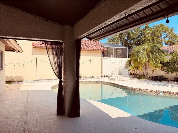 Image No.37-3 Bed House for sale