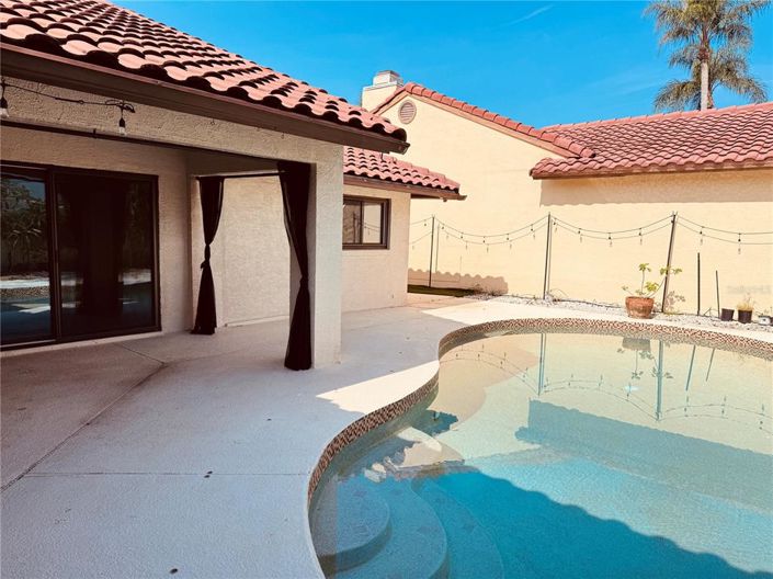 Image No.38-3 Bed House for sale