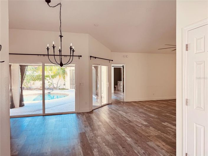 Image No.5-3 Bed House for sale