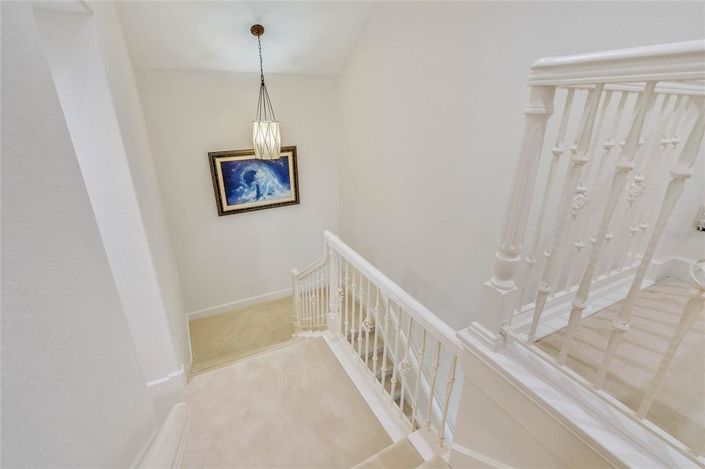 Image No.53-6 Bed House for sale