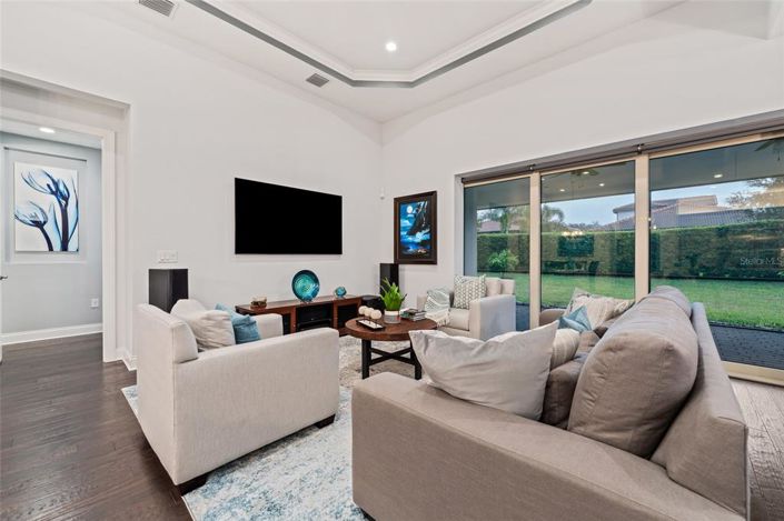 Image No.25-4 Bed House for sale