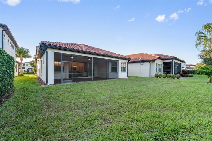 Image No.44-4 Bed House for sale