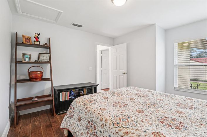 Image No.21-3 Bed House for sale