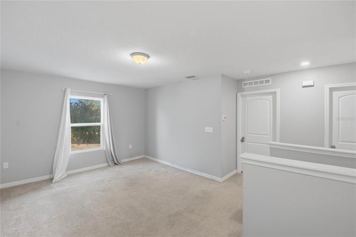 Image No.15-4 Bed House for sale