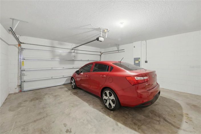 Image No.32-4 Bed House for sale