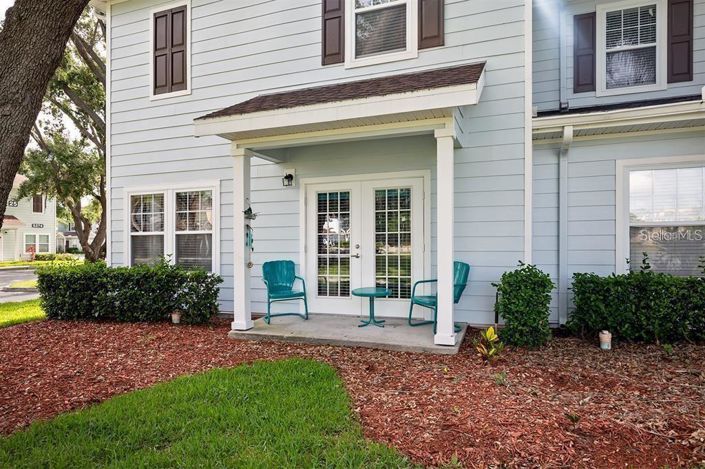 Image No.2-4 Bed Townhouse for sale